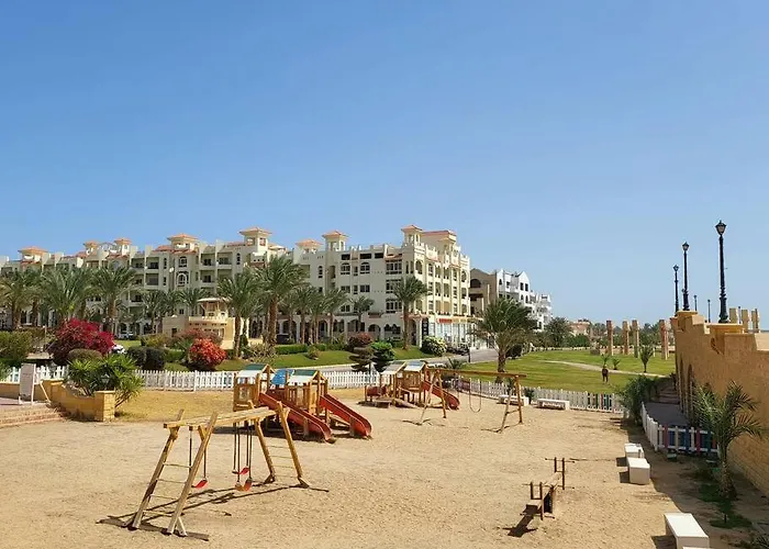 Apartman Velky 50 M Od Plaze S Pristupem Zdarma- Sahl Hasheesh Andalusie *
